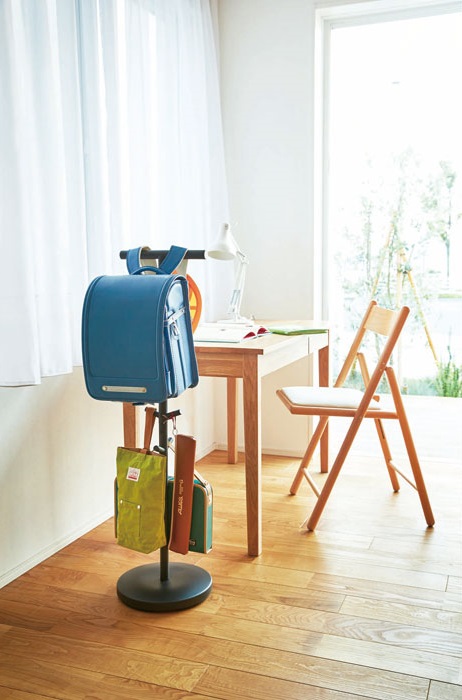 �X�}�[�g�@�����h�Z���X�^���h�i�u���b�N�j(School Bag Stand Smart BK) 03495