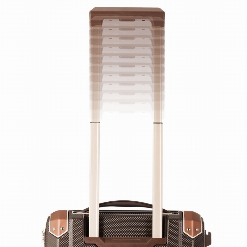 ���i�K�L�����[�o�[