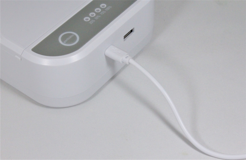 UV���ۃX�}�z�P�[�X�@6�C���`�Ή� QUC-001