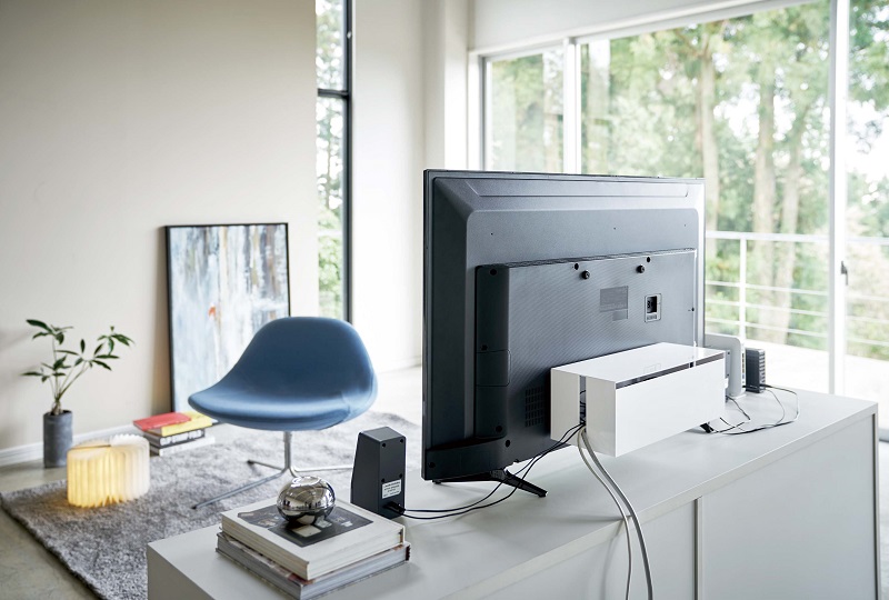 �X�}�[�g�@�e���r���P�[�u���{�b�N�X�@�z���C�g(Hidden Cable Box WH) 