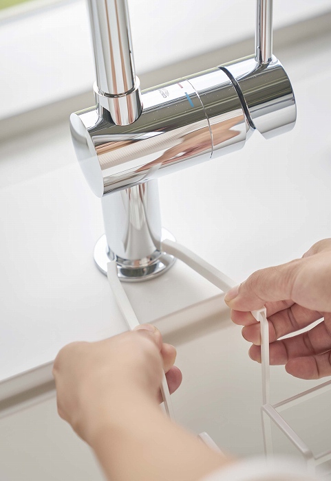 �֌��ɂ�����X�|���W���u���V�z���_�[�@�v���[�g(Sling Sponges & BRush Holder) �z���C�g 5082