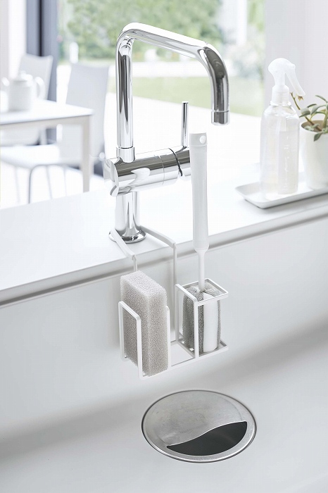 �֌��ɂ�����X�|���W���u���V�z���_�[�@�v���[�g(Sling Sponges & BRush Holder) �z���C�g 5082