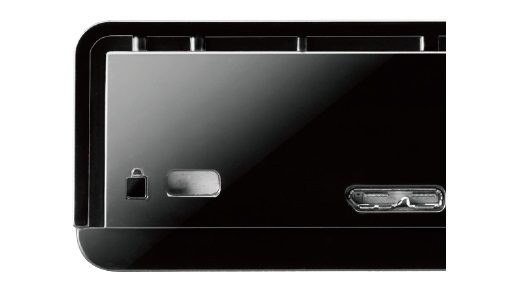 ���{�̔w�ʂɃZ�L�����e�B�X���b�g�𑕔�