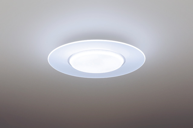 �p�i�\�j�b�N�@Panasonic  LED�V�[�����O���C�g