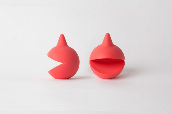 �f�X�N����ɂ��킢���u����}�b�T�[�W���[