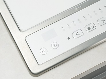 �t���[��