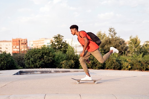 JBL�@�W�F�C�r�[�G��  �t�����C�����X�C���z�� JBLT115TWSWHT [�����R���E�}�C�N�Ή� /���C�����X(���E����) /Bluetooth]