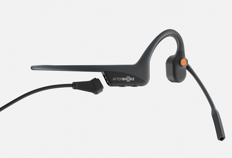 AfterShokz�@�A�t�^�[�V���b�N�X  �u���[�g�D�[�X�C���z�� �������^ OpenComm Light Grey AFT-EP-000027 [�����R���E�}�C�N�Ή� /���`�� /Bluetooth]