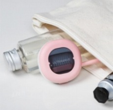 �X�����ȃL���b�v�^