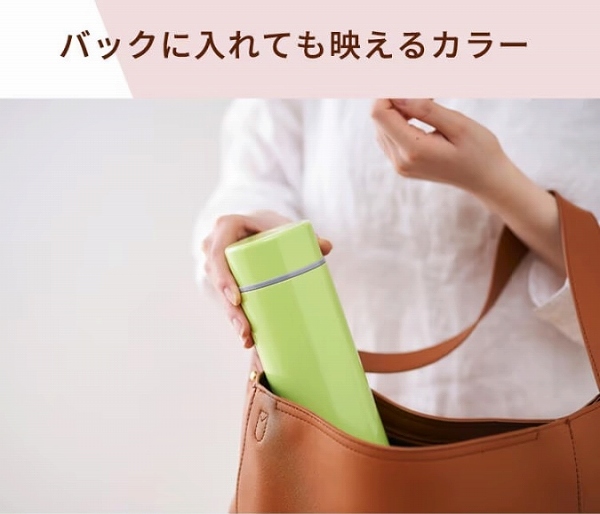 �o�b�N�ɓ���Ă��f����J���[