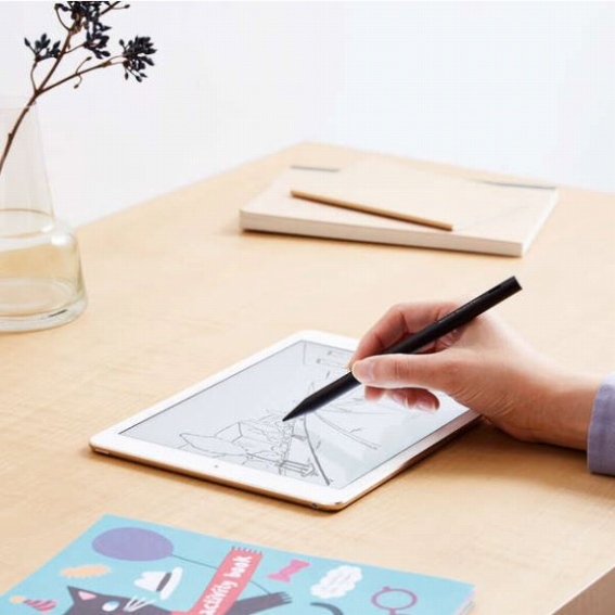 �X�g���X�Ȃ����炩�ȑ��삪�\