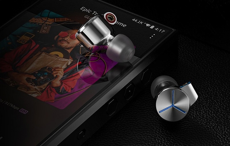 ���Ԃ����`�[�t�Ƃ���FIIO��O����V�F���f�U�C�����̗p