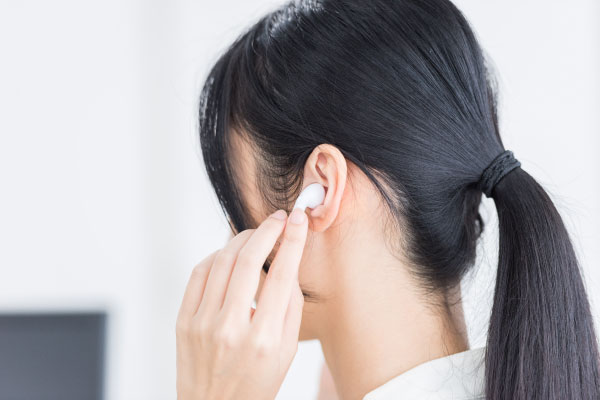完全ワイヤレスイヤホンの選び方 装着感で選ぶ