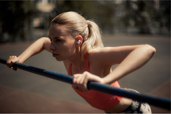 完全ワイヤレスイヤホンの選び方 機能で選ぶ 防水