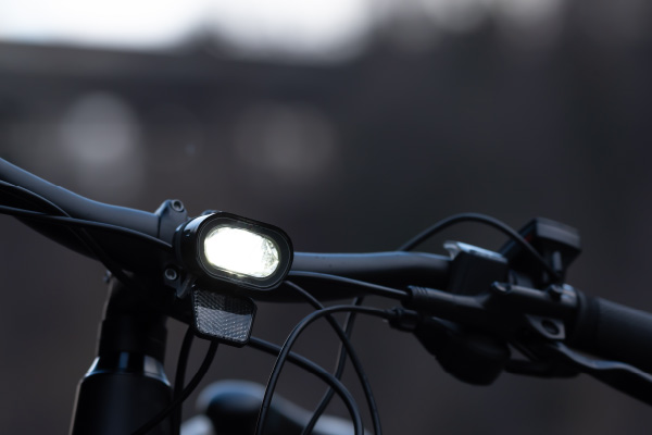 自転車ライトのおすすめ17選 充電式タイプや防水モデルを探している方必見！