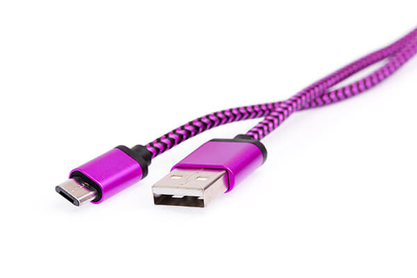 ケーブルも急速充電に対応しているかチェックしよう!