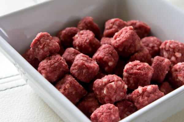 �h�b�O�t�[�h�̑I�ѕ� �`����`�F�b�N �Z�~���C�X�g�t�[�h