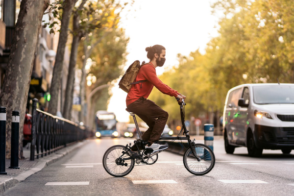 2022年】折りたたみ自転車のおすすめ18選 街乗りや輪行に便利な軽量モデルも紹介｜ビックカメラ.com