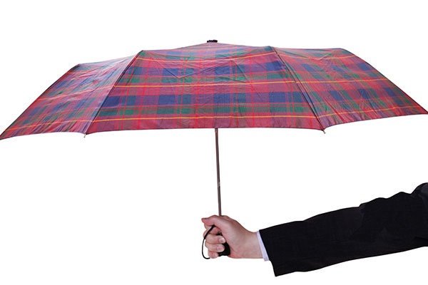 折りたたみ傘のおすすめ24選 軽量モデルや大きめサイズも紹介！