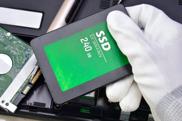 Q[~Om[gPC̑Iѕ Xg[W̓Xs[h̑SSD