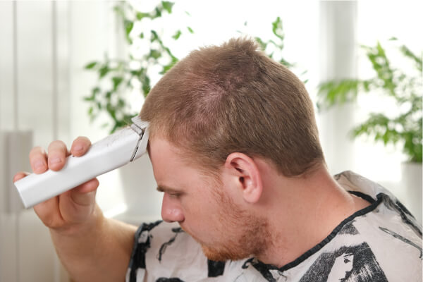 バリカン（hair  clippers）