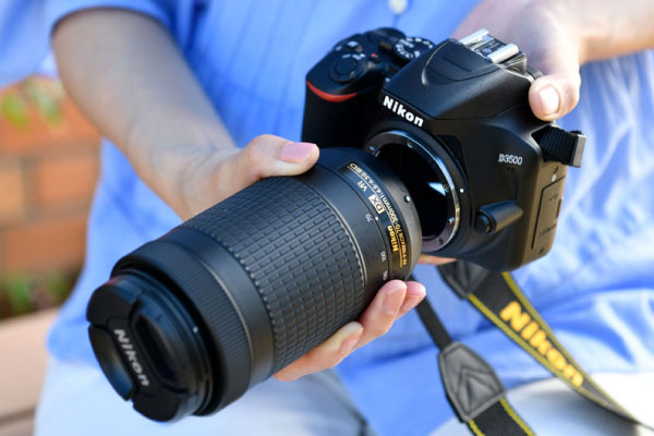 Nikon デジタル一眼レフカメラ-