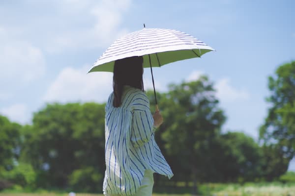 日傘選びで失敗しないためのチェックポイント サイズ・重さをチェック