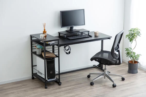 �p�\�R���f�X�N�iPC�f�X�N�j�Ƃ́H