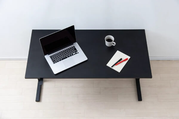 �p�\�R���f�X�N�̑I�ѕ� �p�\�R���f�X�N�̃T�C�Y���m�F