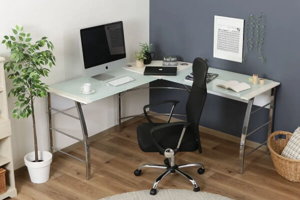 �p�\�R���f�X�N�̑I�ѕ� �X�^�C���ɍ������`��őI�� L���^�C�v