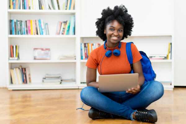 ��w�����g���p�\�R���̉��i����͂ǂ̂��炢�H