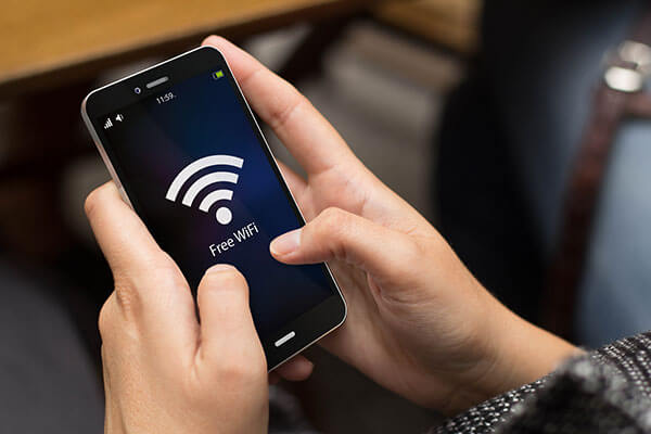 ポケットWi-Fiの選び方 通信速度と安定性を見る
