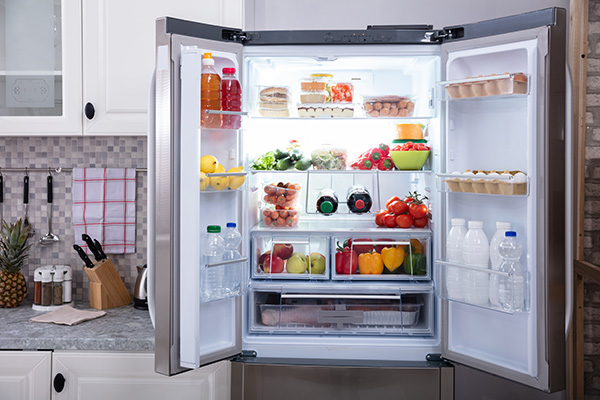 12F SHARP 大型冷蔵庫　どっちもドア　自動製氷機付き　300L超 3ドア配送設置込みのお値段になります