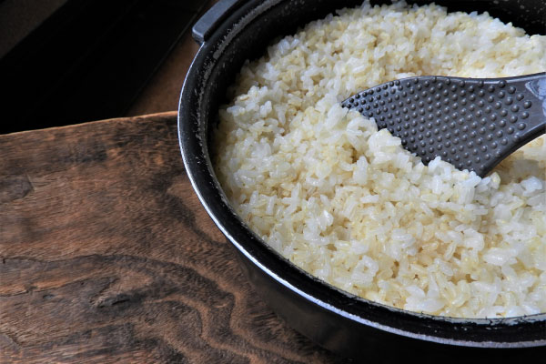 一人暮らし向け炊飯器の選び方　手軽においしく炊ける炊飯機能をチェック　玄米や無洗米が炊飯できるかどうか