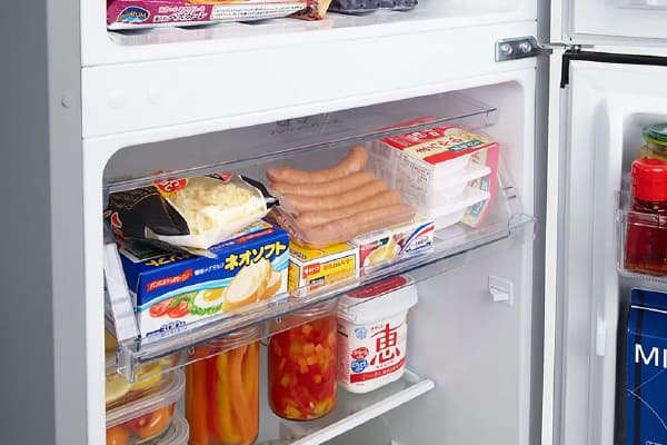 小型冷蔵庫のおすすめ10選 省エネモデルや霜取り不要なモノも紹介