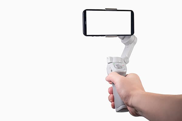 Vlog撮影で使えるカメラの種類 手軽に撮影できるスマホとジンバル