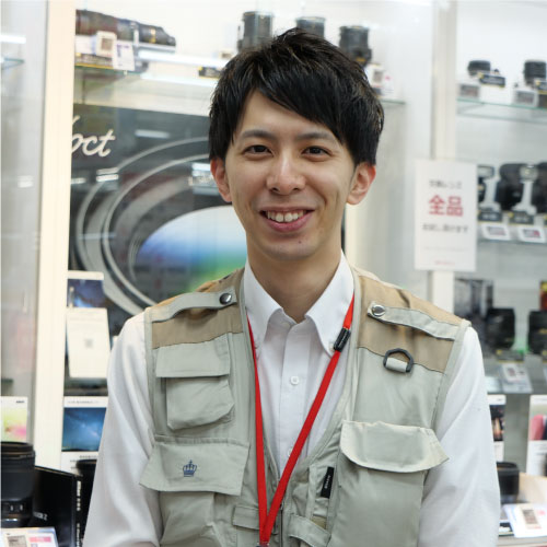 カメラコーナー担当 藤本 恵嗣<b>【フォトマスター準1級】</b>ビックカメラ 有楽町店